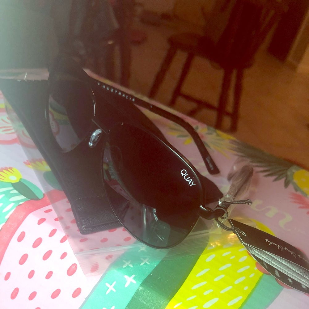 Sold Quay sunglasses